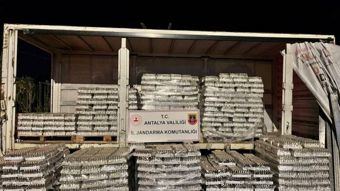 Antalya’da Antalya’da Kaçak Alkol Operasyonu! 119 Bin 500 Litre Yakalandı