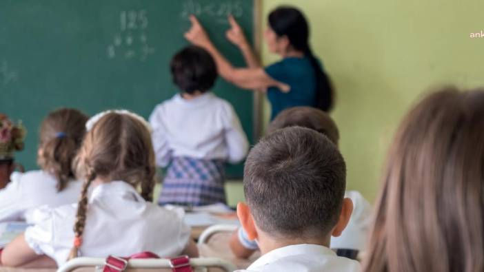 Okullar Açılıyor… Eğitim-İş’ten İlk Gün Uyarısı: Angaryaya ve Baskıya İzin Vermeyeceğiz!