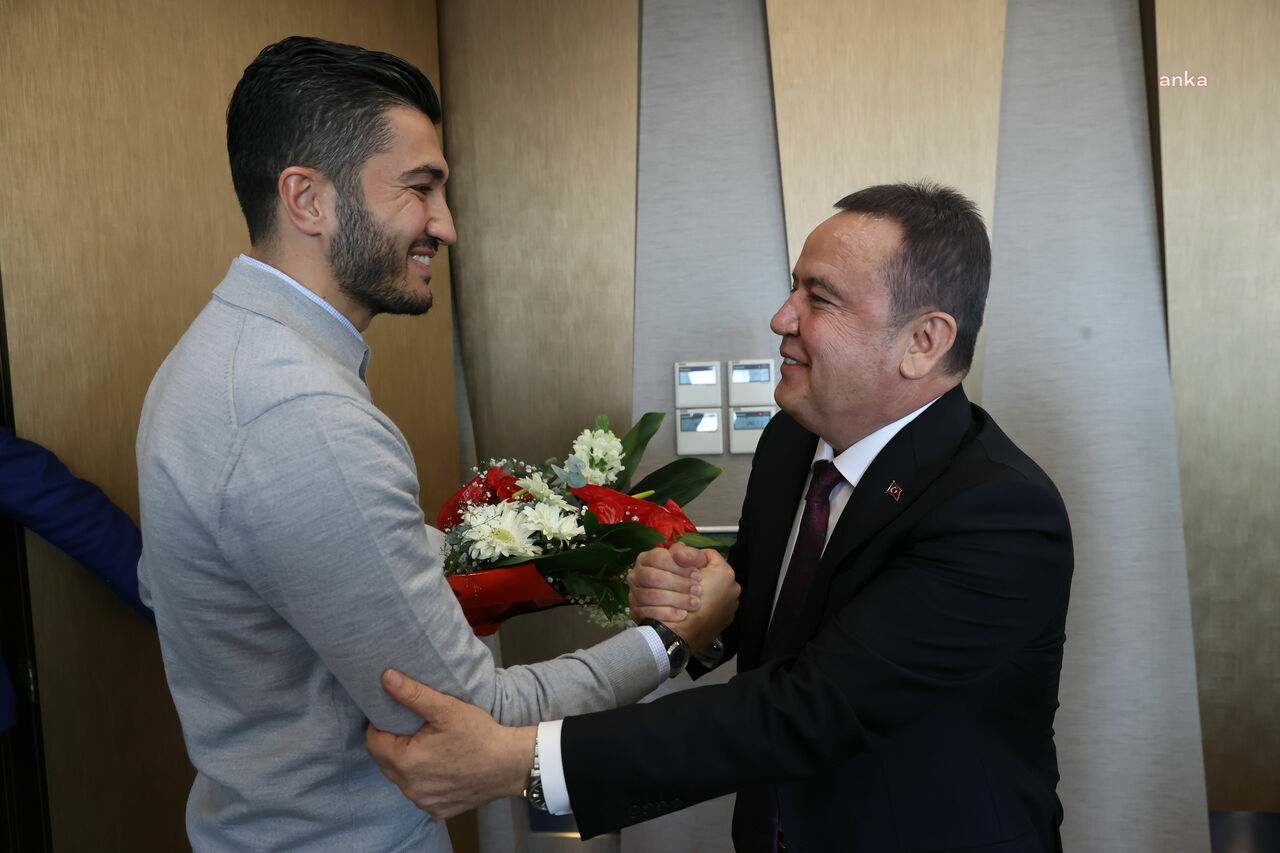 8954173f-2048-4e47-bdbd-a27994c58396-w