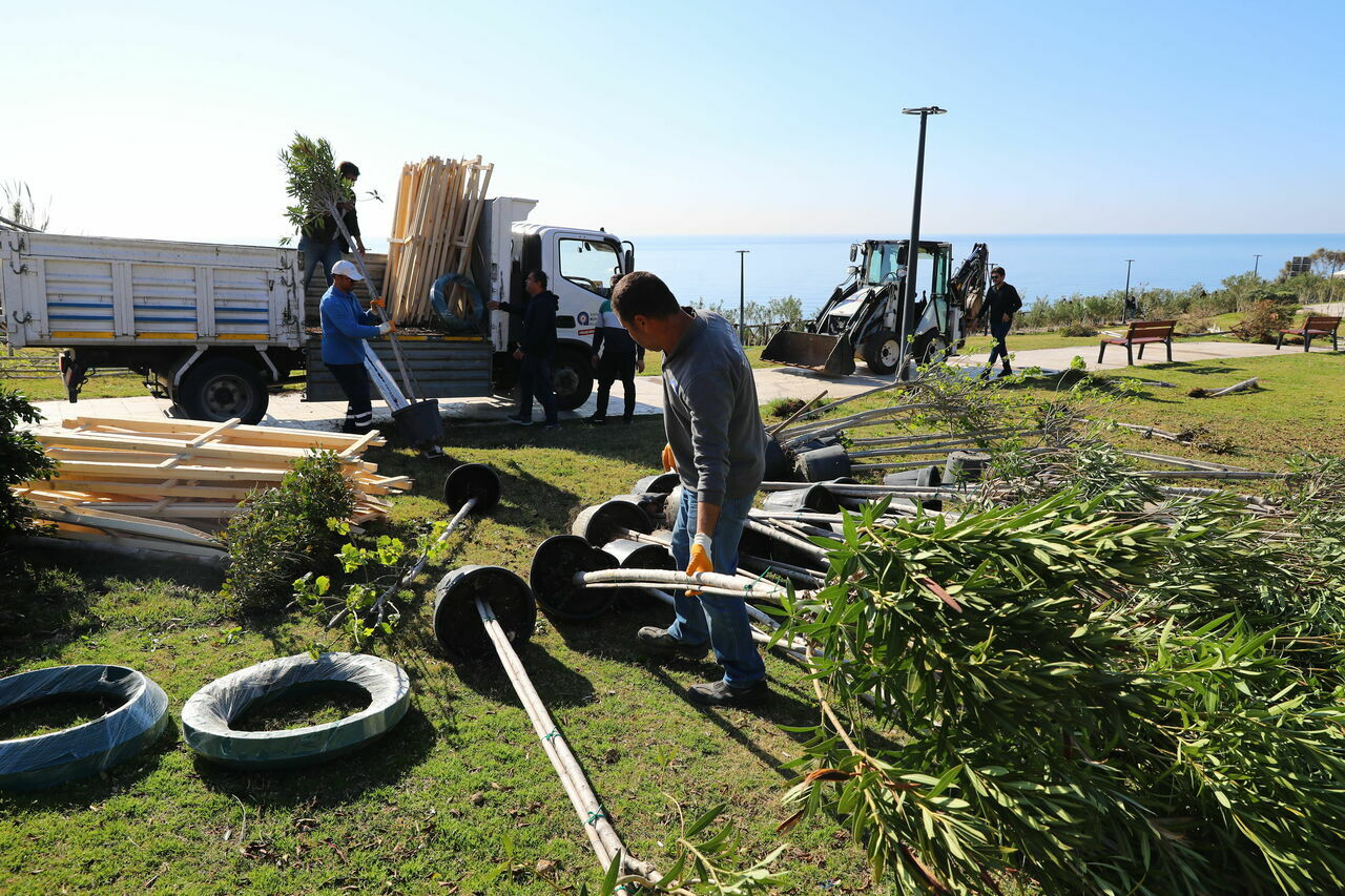 Düden Park Park Bahçeler Peyzaj Çalışma (3)