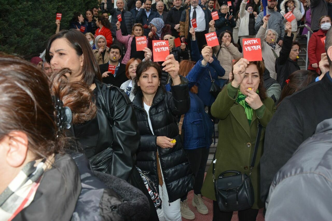 cf8156cd-9237-44cc-bdd9-8450d863a43a