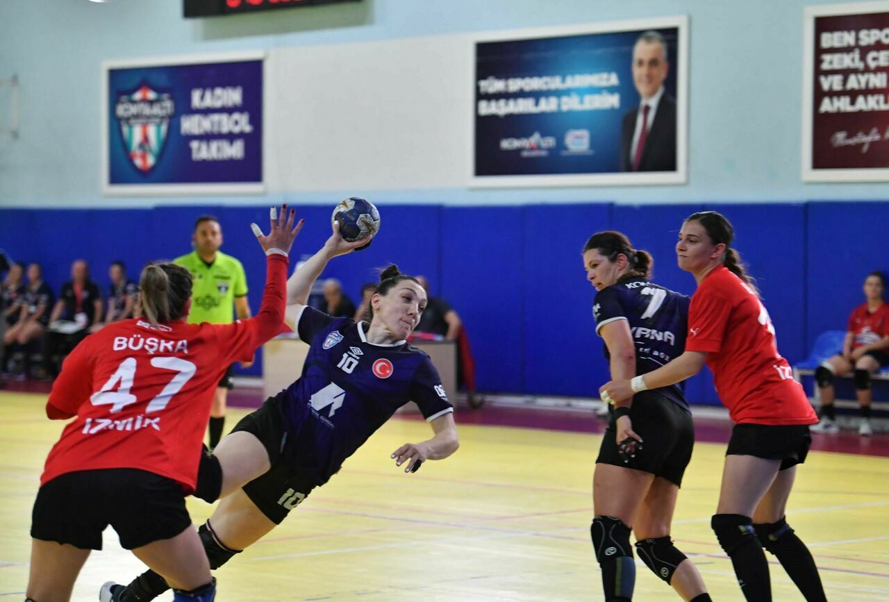 Mavi Kelebekler finalde (6)