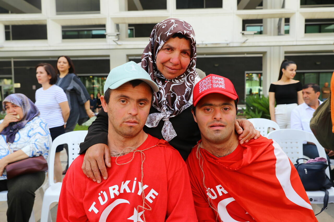 ÖZEL GENÇLERE ASKER UĞURLAMASI (2)