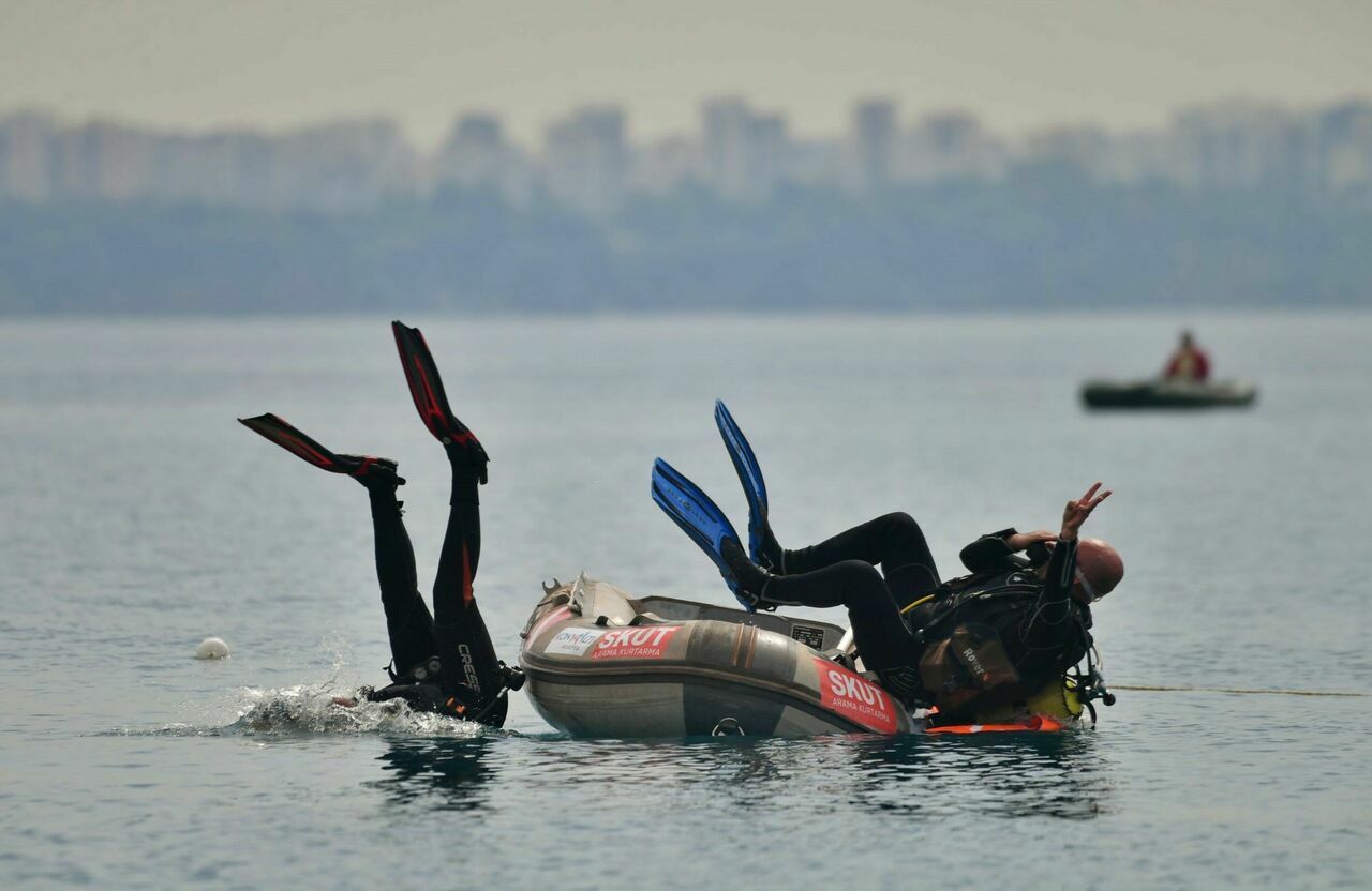 Suda arama-kurtarma tatbikatı (9)
