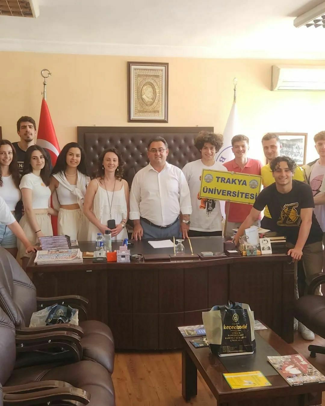 __brad__'da Trakya __niversitesi ____rencileri Kamp Yapt__