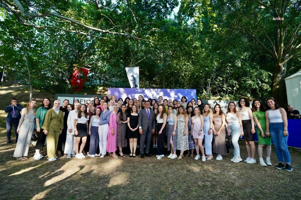 2f3f3bab-689f-4c74-b43c-b19ec5c3d6fc-w