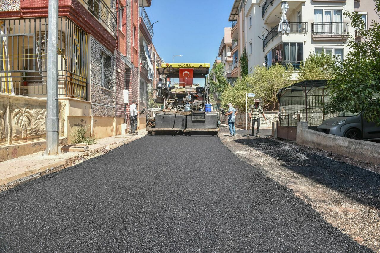 Kepez-Gundogdunun-asfaltini-yeniliyor_5