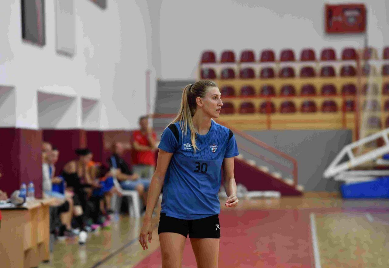 Mavi Kelebekler Hazırlık Karşılaşmalarını Tamamladı-1