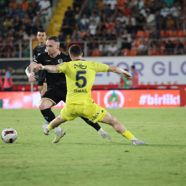 Alanyaspor Fenerbahçe deplasmanından mağlup ayrıldı 1