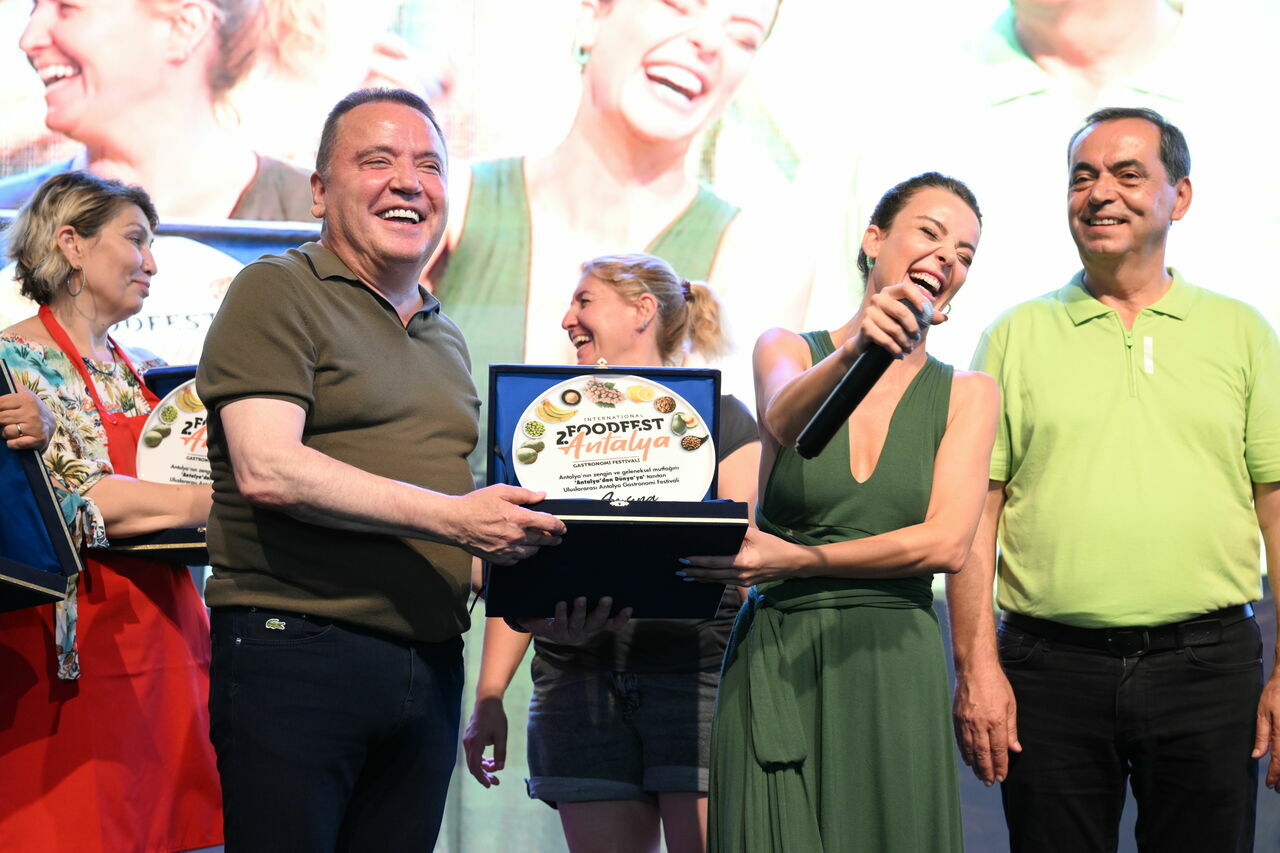 MUHİTTİN BÖCEK NURSEL ERGİN