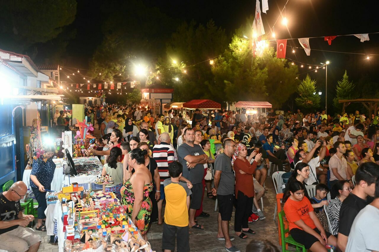 Yogun-ilgiden-Nostaljik-Yesilcam-Sokagi-etkinlikleri-uzatildi_7