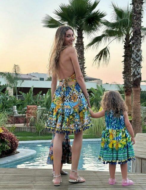 3618043_c2fce2602aeb14bb330c9dbb99637ca2_640x640