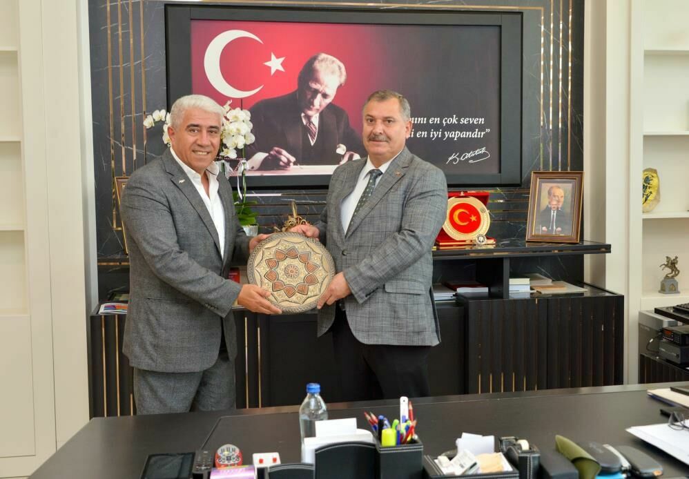 Antalya Düşünce Platformu Plaket