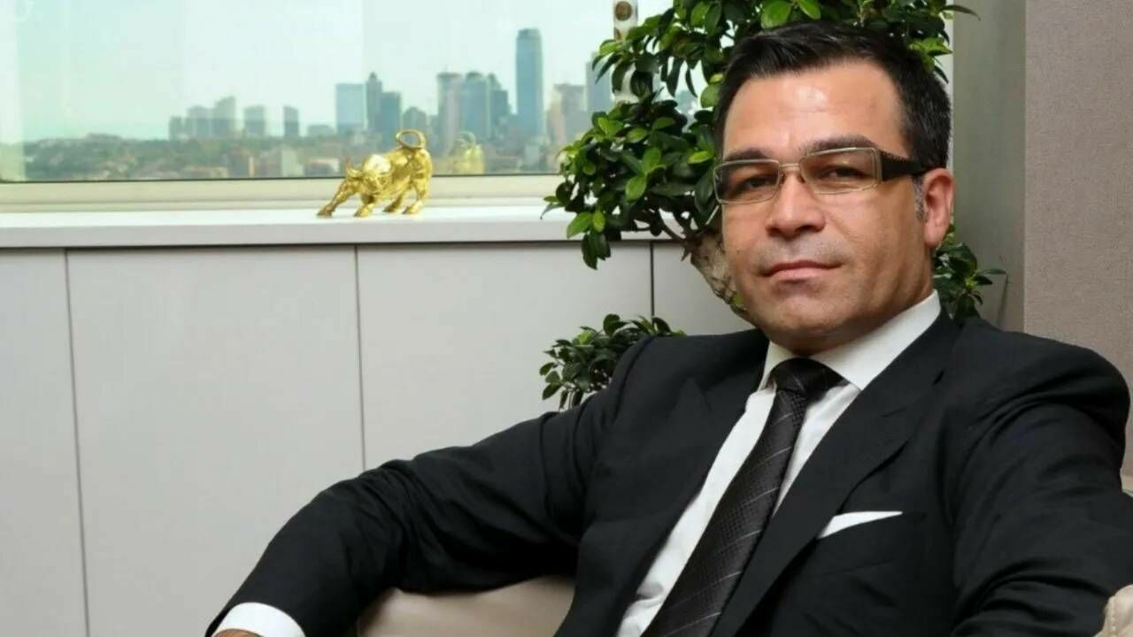 Ünlü Borsacı Nihat Özçelik Gözaltına alındı! Nihat Özçelik Kimdir?