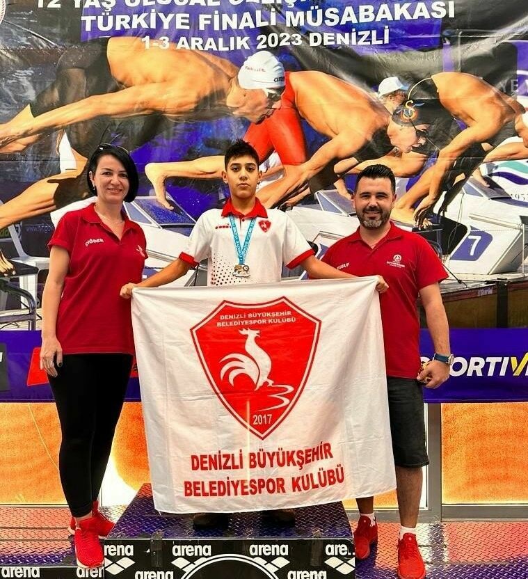 İbrahim Burhan Türkiye Şampiyonu oldu