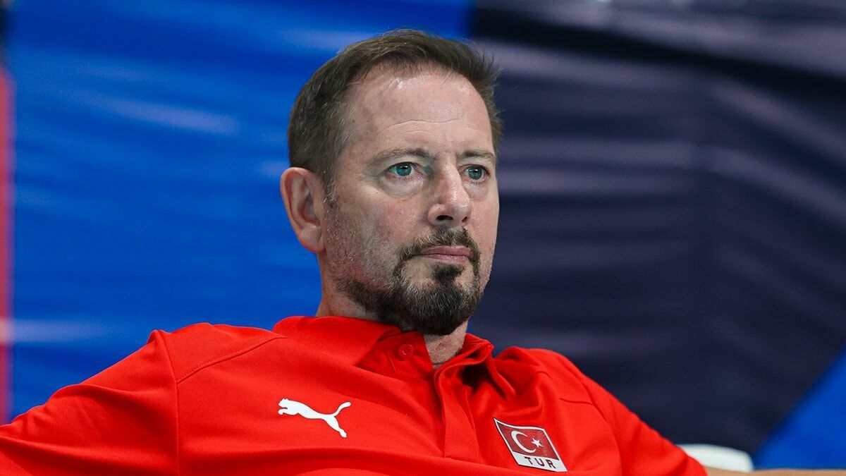 A Milli Takım'da o hocayla yollar ayrıldı