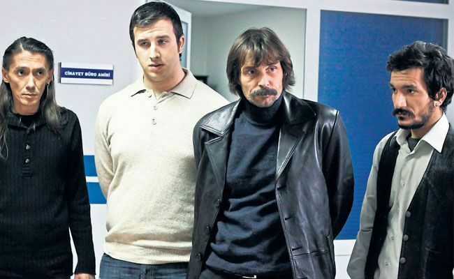 Çekiç ve Gül: Behzat Ç yeni sezon ne zaman başlıyor? Harun geri dönüyor mu ?