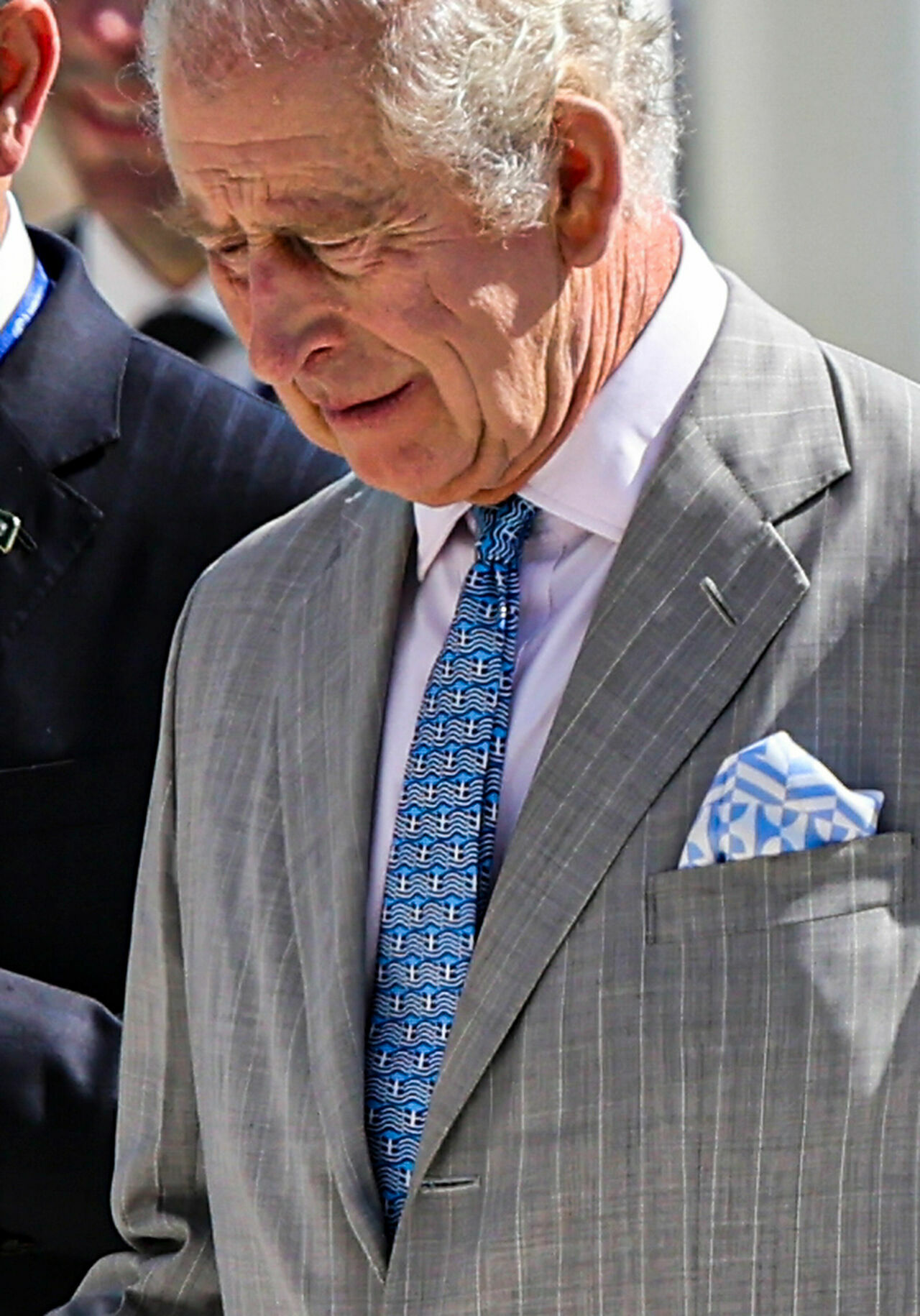 charles-yunan-bayragi-kravat-2