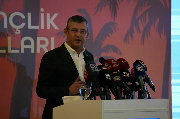 Chp Lideri Özel Başkanların Hiçbirisi 'Durumum Riskte Mi' Diye Düşünmesin
