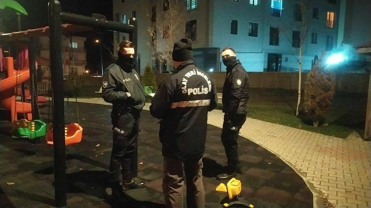 Çocuk Parkında Bıçaklı Kavga2