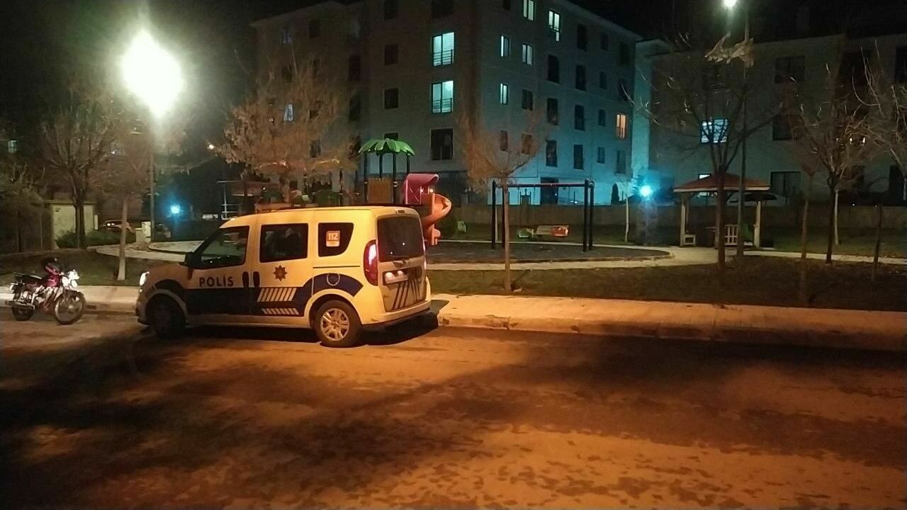 Çocuk Parkında Bıçaklı Kavga4