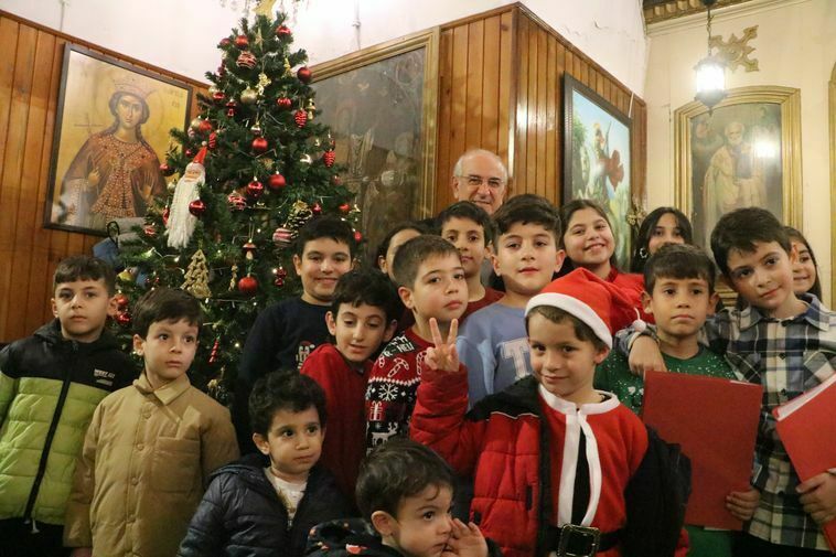 Depremin Vurduğu İskenderun Aziz Corc Rum Ortodoks Kilisesi'nde Noel 