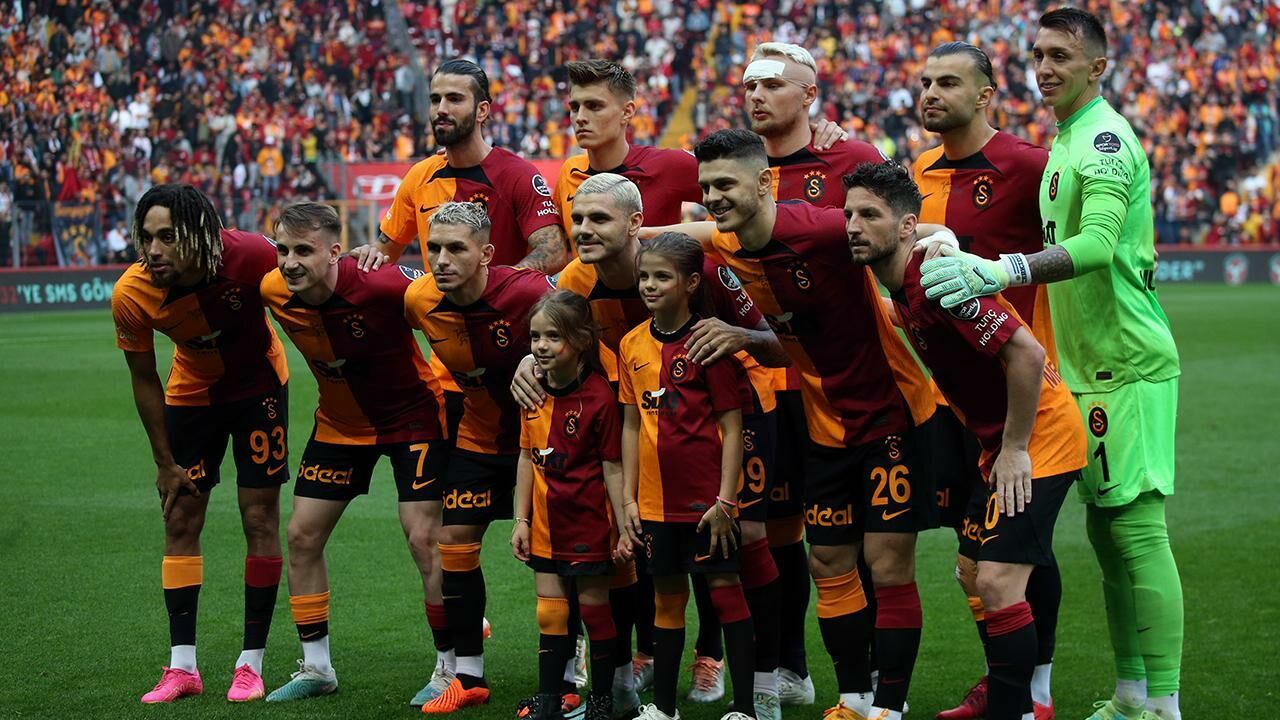 Galatasaray da Avrupa Süper Ligi'ne karşı 