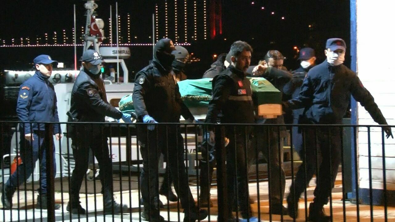 İstanbul Boğazı'nda Erkek Cesedi Bulundu3