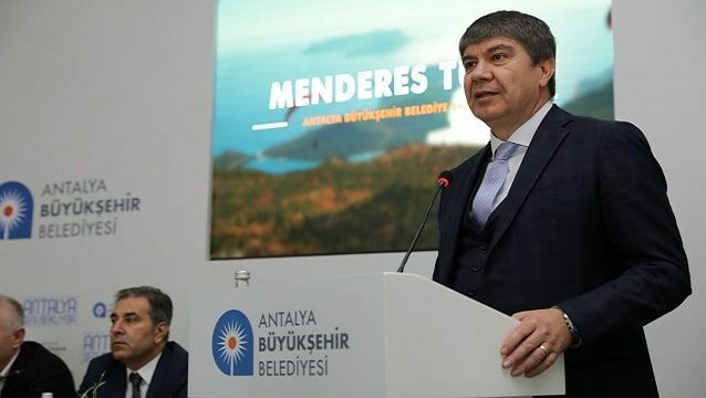 Menderes Türel kimdir?