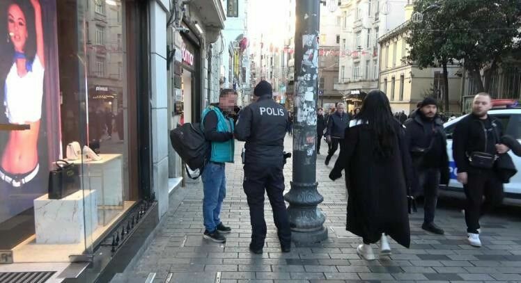 Taksim’de Araması Bulunan 10 Şahıs, Yüz Tarayıcı Kameralar Sayesinde Yakalandı3
