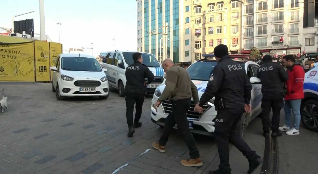 Taksim’de Araması Bulunan 10 Şahıs, Yüz Tarayıcı Kameralar Sayesinde Yakalandı6