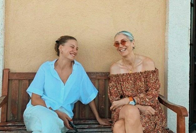 Ümran Seyhan Serenay Sarıkaya