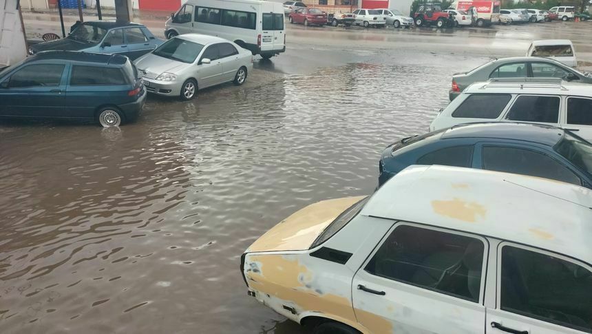 Yağış Sonrası Osmaniye'deki Sanayi Sitesi Göle Döndü (3)