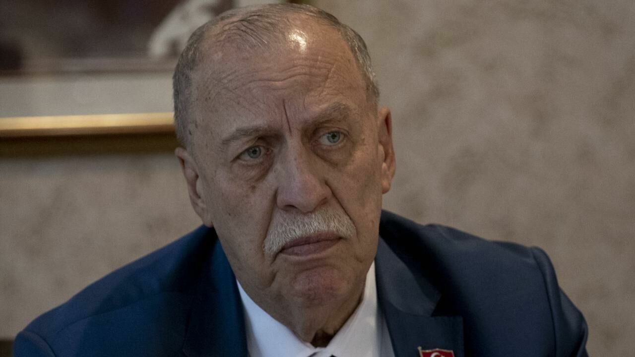 Yaşar Okuyan vefat etti Yaşar Okuyan kimdir?