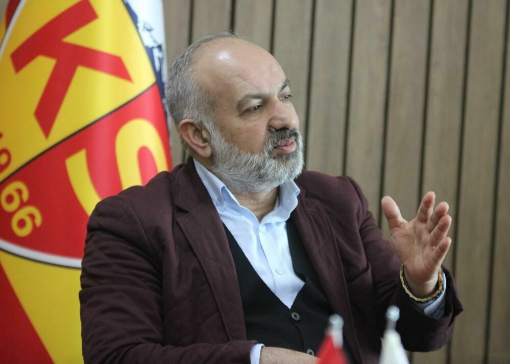 Burak Yılmaz yeni takımına imzayı attı