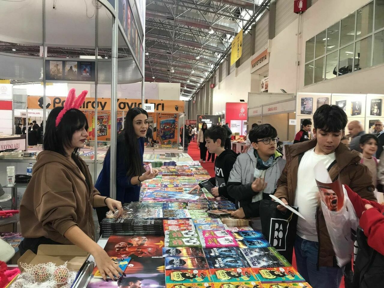 Adana'da 16. Çukurova Kitap Fuarı Açıldı