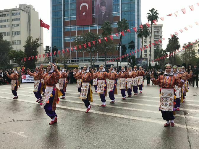 Adana'da Kurtuluşun 102. Yılı Coşkuyla Kutlandı