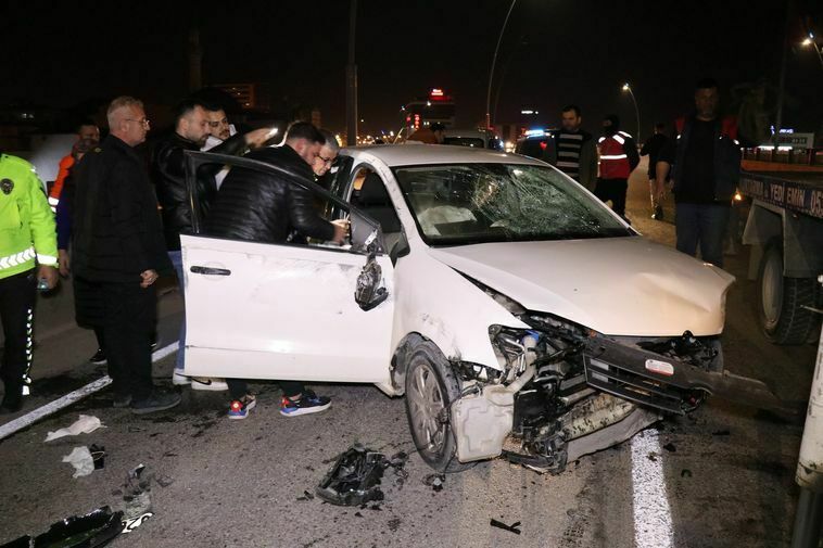 Araç 50 Metre Savruldu3 Result