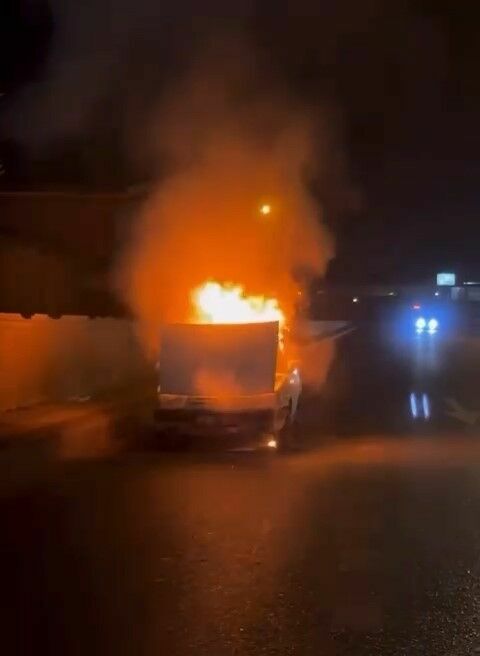 Bursa'da Seyir Halindeki Otomobil Yandı