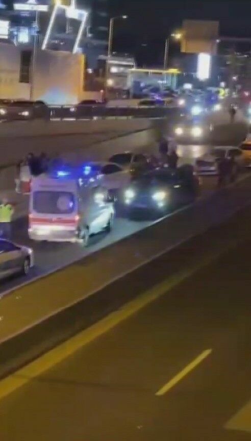 Ankara-İstanbul Yolu Şaşmaz Mevkiinde Gece Saatlerinde Zincirleme Kaza