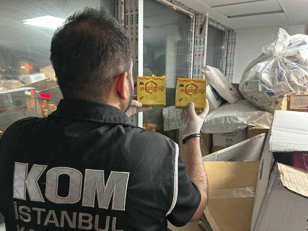 İstanbul’da Sahte Ve Kaçak Ilaç Operasyonu2