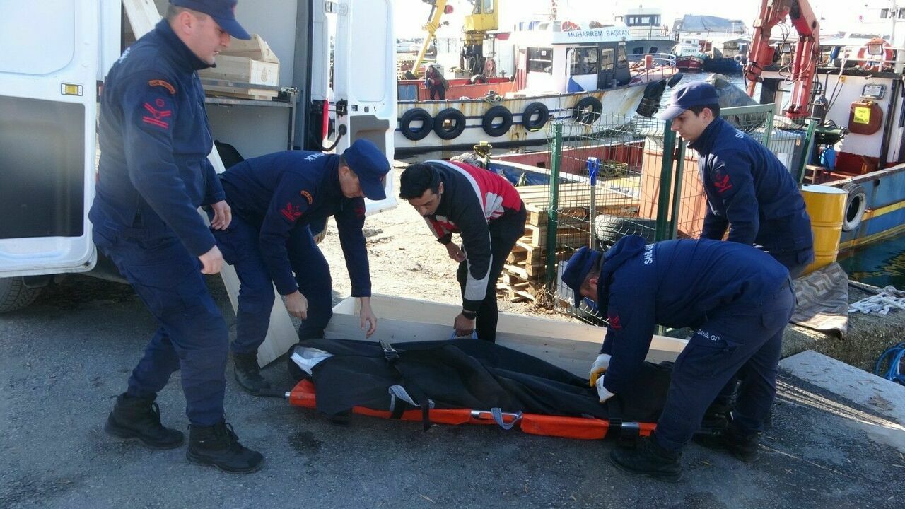Kartal Açıklarındaki Yük Gemisinin Kaptanı Gemide Ölü Bulundu5