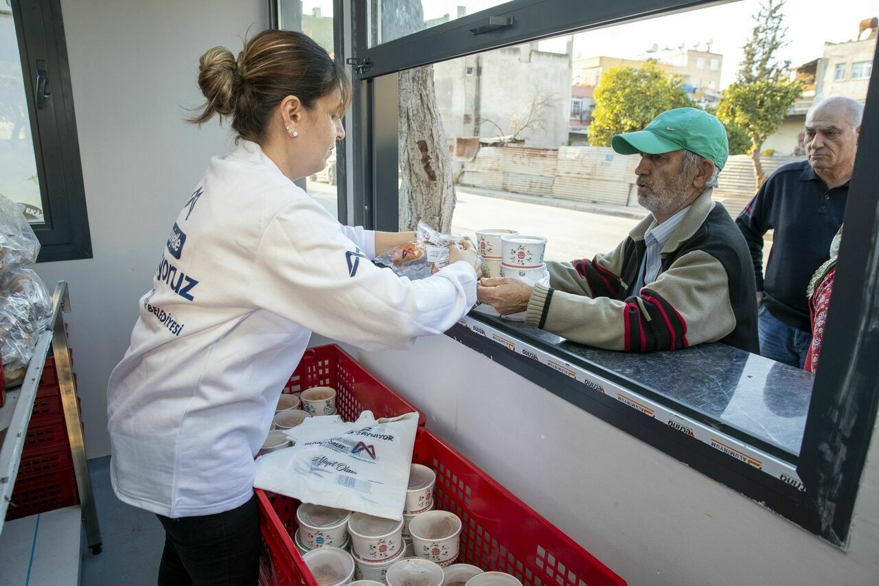 Mersin'de Mahalle Mutfakları 2 Milyon Vatandaşa Hizmet Veriyor