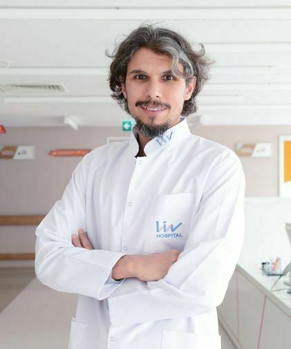Psikiyatri Uzmanı Dr. Mehmet Çevik