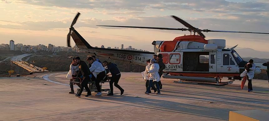 Sağlık Çalışanları Depremin Görünmez Kahramanları Oldu 