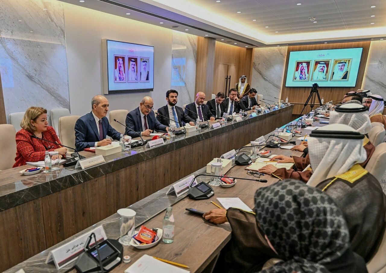 Tbmm Başkanı Kurtulmuş, Bahreyn Temsilciler Meclisi Başkanı Al Musalam Ile Görüştü3