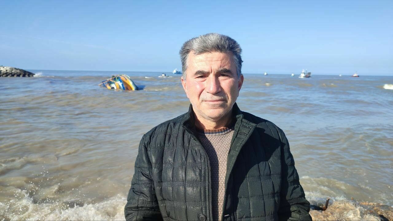 Tekne Dalga Sebebiyle Yan Yatarak Battı4