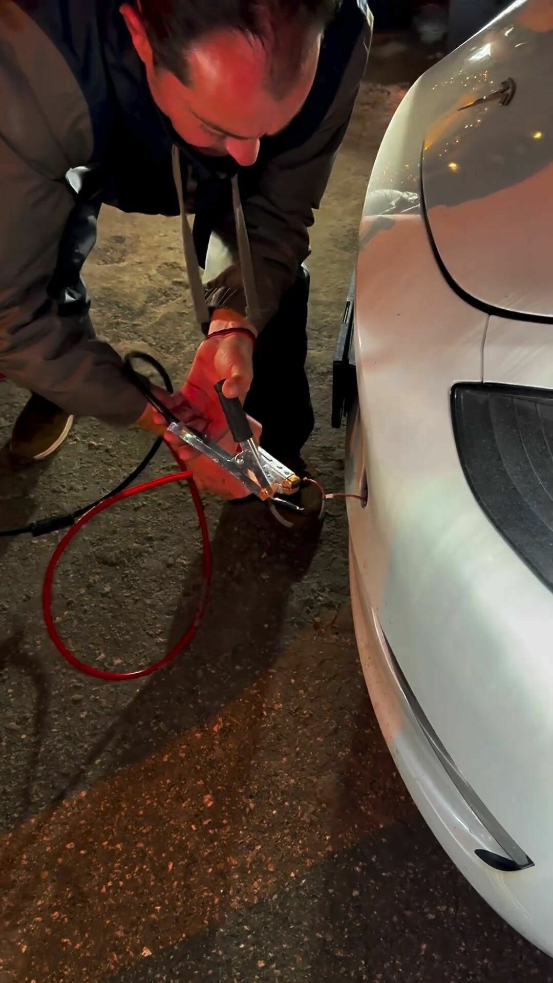 Tesla Uludağ'da Eksi 5 Derecede Dondu, Renault Kurtardı3