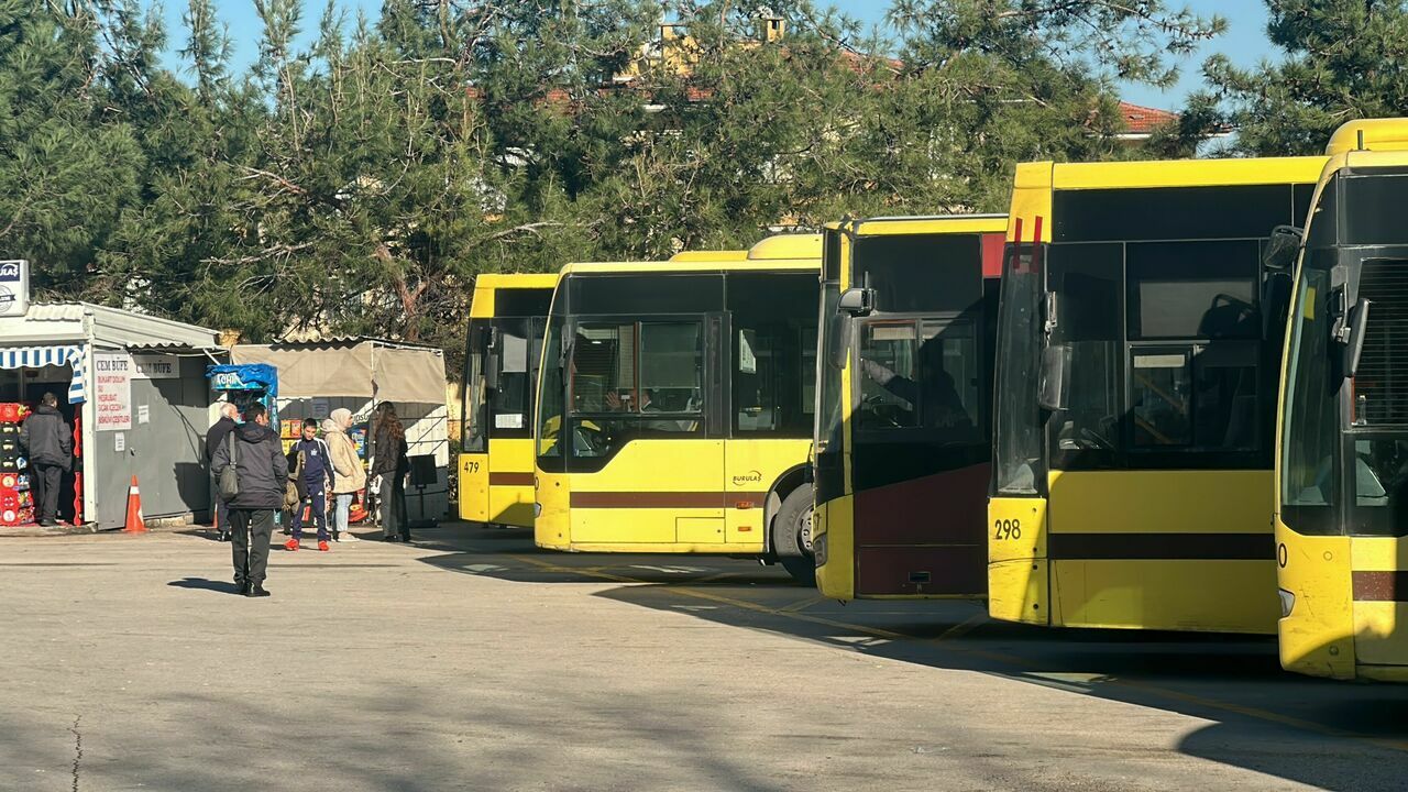 Torununu Otobüste Unuttu4