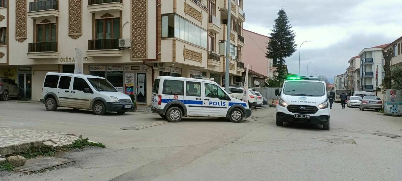 63 Yaşındaki Adam Evinin Banyosunda Ölü Bulundu2